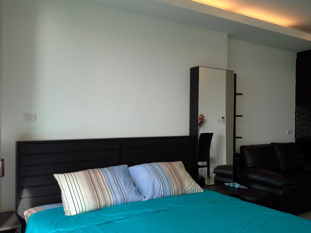 Cosy Beach View Apartments Pattaya Exterior photo